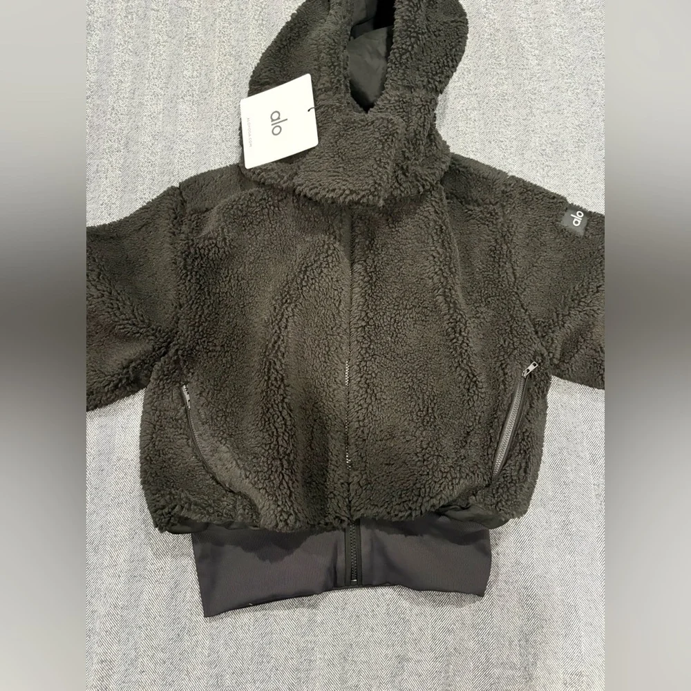 alo foxy sherpa jacket | size s - Picture 4 of 6